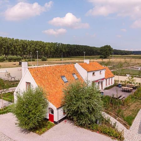 Huswell - Lady - Lovely Double Room At Ranch De Blauwe Zaal Brygge Exteriör bild